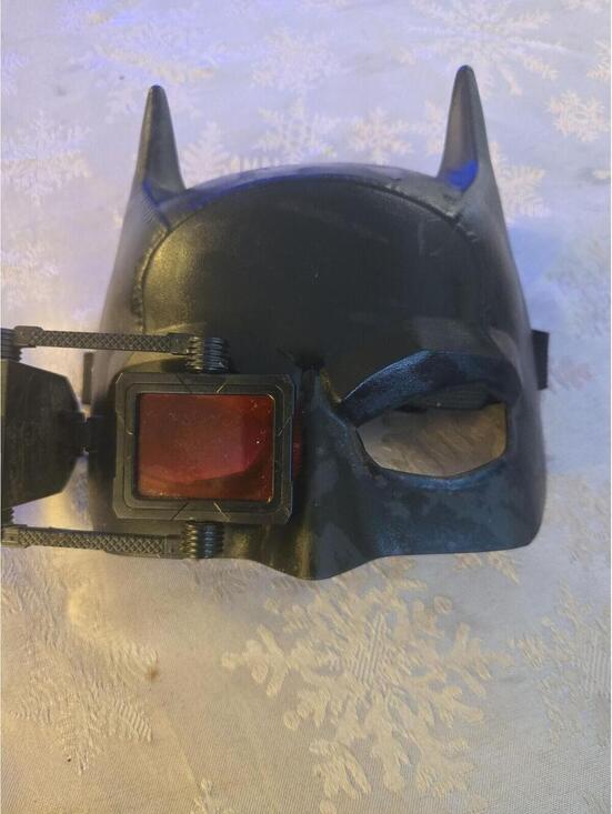Spin Master Other - Spin Master Batman Mask with Red Lens